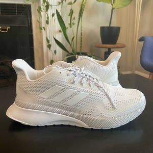 Adidas Nova Run X - white - size 8